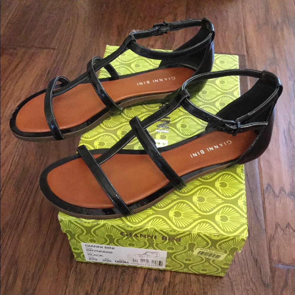 Patent leather flat strappy sandal